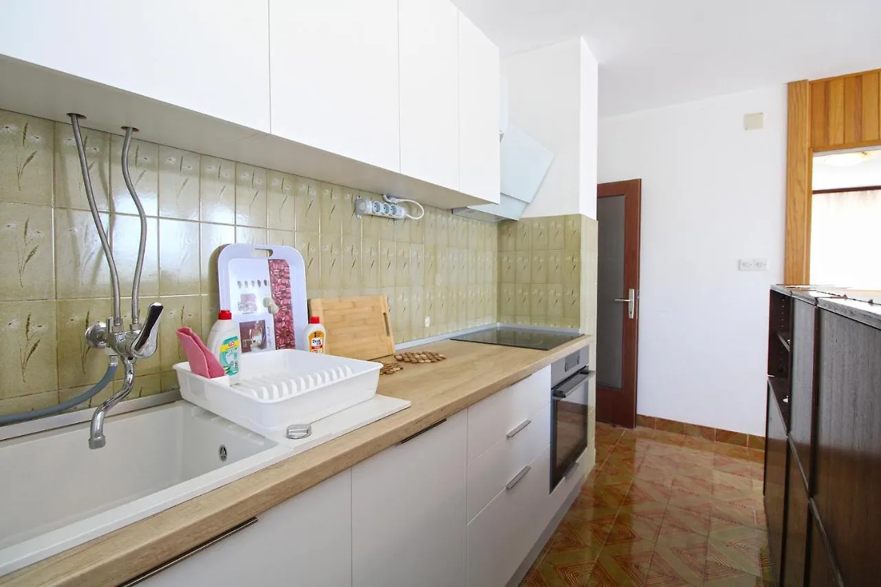 Apartments Marija 1198 Banjole