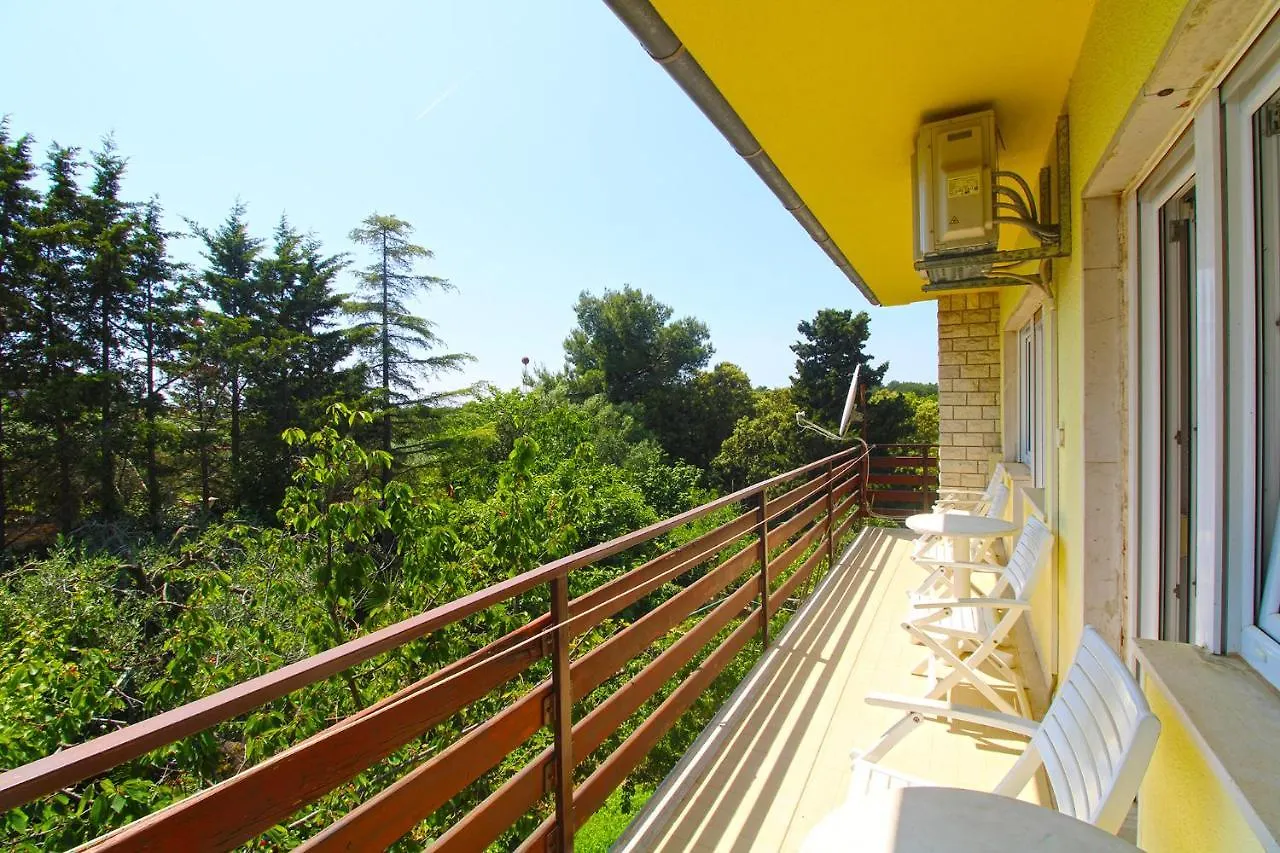 Apartments Marija 1198 Banjole